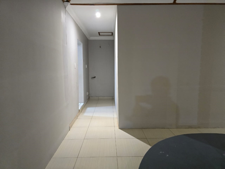 To Let 6 Bedroom Property for Rent in Kuruman Northern Cape